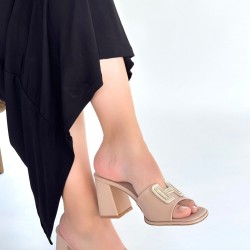 Caren Bej Cilt Topuklu Terlik