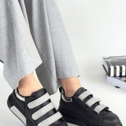 Elika Siyah Cilt Simli Cırt Cırtlı Spor Ayakkabı