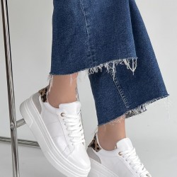 Jetan Beyaz Rugan Bağcıklı Spor Ayakkabı