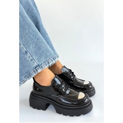 Kiya Siyah Rugan Dolgu Topuk Oxford Ayakkabı