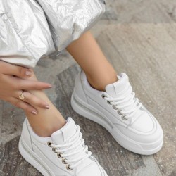 Lulu Beyaz Cilt Bağcıklı Spor Ayakkabı