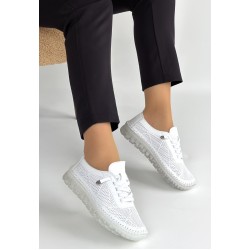 Merja Beyaz Deri Bağcıklı Spor Ayakkabı