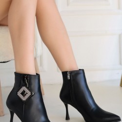 Moose Siyah Cilt Topuklu Bot