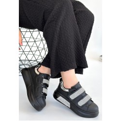 Nino Siyah Cilt Cırt Cırtlı Spor Ayakkabı