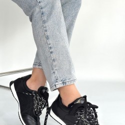 Reat Siyah Cilt Bağcıklı  Paraşüt Detaylı Spor Ayakkabı