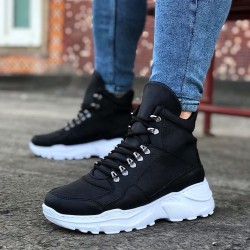 WG07 Siyah Renk Uzun Bağcıklı  Bot