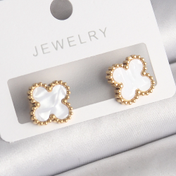 Mey İthalat® 316L Çelik Gold Renk Beyaz Minelik Yonca Model Kadın Küpe