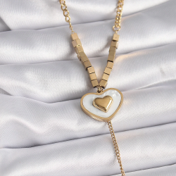 Mey İthalat® 316L Çelik Gold Renk Beyaz Sedefli Kalp Model Sallantı Detay Kadın Kolye