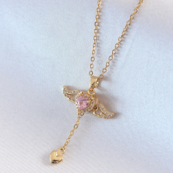 Mey İthalat® 316L Çelik Gold Renk Kanatlı Kalp Model Zirkon Taş Detay Kadın Kolye