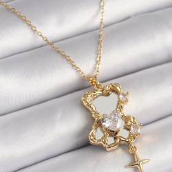 Mey İthalat® 316L Çelik Gold Renk Zincir Ayna Ayıcık Model Zirkon Taşlı Kalp Model Kadın Kolye