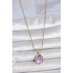 Mey İthalat® 316L Çelik Gold Renk Zincir Mor Çiçek İşlemeli İnci Detay Portre Model Kadın Kolye