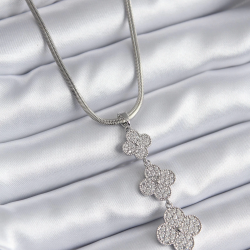 Mey İthalat® 316L Çelik Gümüş Renk İtalyan Zincir Zirkon Taşı Yonca Model Kadın Kolye
