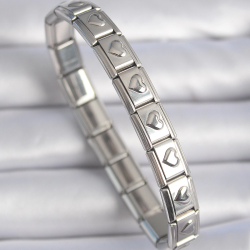 Mey İthalat® 316L Çelik Gümüş Renk Kalp İşleme Nomination Charm Bileklik