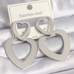 Mey İthalat® 316L Çelik Gümüş Renk Kalp Model Kadın Küpe