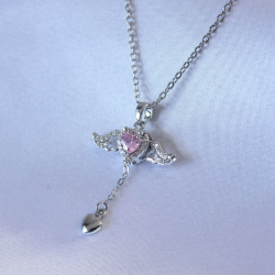 Mey İthalat® 316L Çelik Gümüş Renk Kanatlı Kalp Figür Zirkon Taş Detay Kadın Kolye