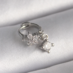 Mey İthalat® 316L Çelik Gümüş Renk Zirkon Taşlı Çiçek Model Sallantı Detay Tragus Piercing