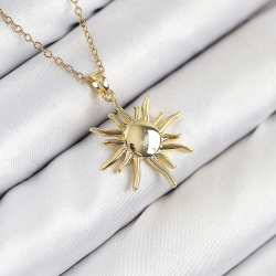 Mey İthalat® 316L Çelik Güneş Model Gold Renk Kadın Kolye
