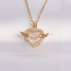 Mey İthalat® 316L Çelik Zincir Altın Renk Zirkon Taşlı Kanatlı Kalp Kolye