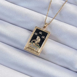 Mey İthalat® 316L Çelik Zincir Altın Renk Zirkon Taşlı Siyah Mineli Kız Figürlü Tarot Kolye