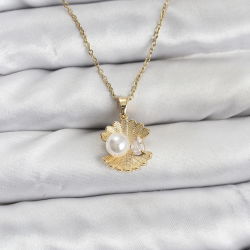 Mey İthalat® 316L Çelik Zincir Gold Renk İstiridye İnci Model Zirkon Taşlı Kadın Kolye