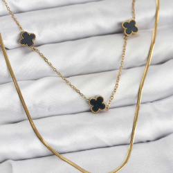 Mey İthalat® 316L Çelik Zincir Gold Renk İtalyan Zincirli Siyah Yonca Model Kadın Kolye