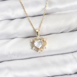 Mey İthalat® 316L Çelik Zincir Gold Renk Kalp Model Zirkon Taşlı Kadın Kolye