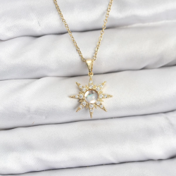 Mey İthalat® 316L Çelik Zincir Gold Renk Kutup Yıldızı Model Zirkon Taşlı Kadın Kolye