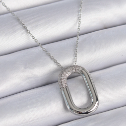 Mey İthalat® 316L Çelik Zincir Gümüş Renk Zirkon Taşlı Oval Halka Model Kadın Kolye