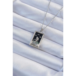 Mey İthalat® 316L Çelik Zincir Gümüş Renk Zirkon Taşlı Siyah Mineli Kız Figürlü Tarot Kolye