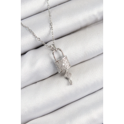 Mey İthalat® 316L Çelik Zirkon Taşlı Kilit Ve Sallantılı Anahtar Model Gümüş Renk Kadın Kolye