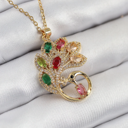 Mey İthalat® 316L Çelik Zirkon Taşlı Tavus Kuşu Model Gold Renk Kadın Kolye