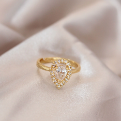 Mey İthalat® Ayarlamalı Gold Renk Metal Zirkon Taşlı Damla Model Yüzük