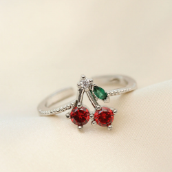 Mey İthalat® Ayarlamalı Gümüş Renk Kristal Taşlı Kiraz Yüzük