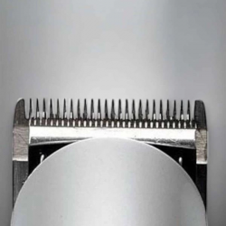 Mey İthalat® Erkeklere Özel Şarjlı Saç ve Sakal Kesme Tıraş Makinesi Seti