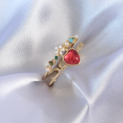 Mey İthalat® Gold Renk Kırmızı Zirkon Taş Kalp Model Pirinç Kadın Yüzük