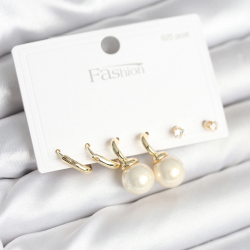 Mey İthalat® Gold Renk Pirinç 925 Ayar Gümüş Çivili Kadın Küpe Seti