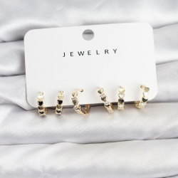 Mey İthalat® Gold Renk Pirinç Minimal Kalp Detaylı Kadın Küpe Seti