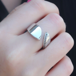 Mey İthalat® Gümüş Renk Zirkon Taşlı Kadın Yüzük