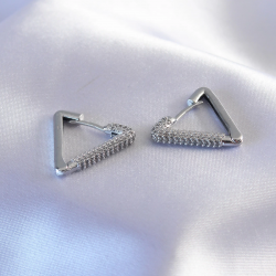 Mey İthalat® Gümüş Renk Zirkon Taşlı Üçgen Model Kadın Küpe