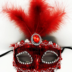 Mey İthalat® Kırmızı Renk Payetli Pullu Tüylü Parti Maskesi 17x20 cm