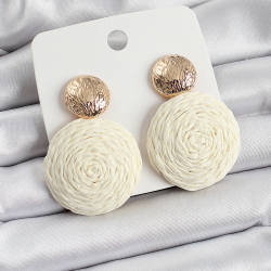 Mey İthalat® Krem Daire Figürlü Hasır Örgü Model Gold Renk Kadın Küpe