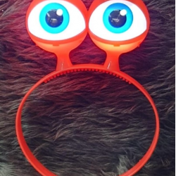 Mey İthalat® Led Işıklı & Pilli 3 Farklı Modda Yanan Uzaylı Göz Parti Tacı Kırmızı Renk 18x12 cm