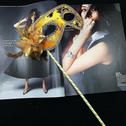 Mey İthalat®  Lüks Taşlı Saplı Maskeli Balo Maskesi Altın Renk 35 cm