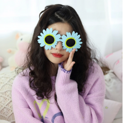 Mey İthalat® Mavi Renk Papatya Şekilli Parti Gözlüğü 18x10 cm