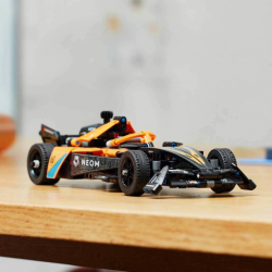 Mey İthalat®  Technic NEOM McLaren Formula E Yarış Arabası 42169