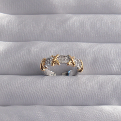 Mey İthalat® Pirinç Ayarlamalı Gümüş Renk Zirkon Taşlı XOXO Model Yüzük