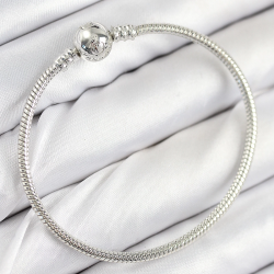 Mey İthalat® Pirinç Charm Topcuk Model Gümüş Renk Kadın Bileklik