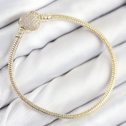 Mey İthalat® Pirinç Charm Zirkon Taşlı Kalp Model Gold Renk Kadın Bileklik