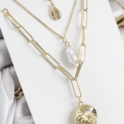 Mey İthalat® Pirinç Çoklu Zincirli İncili Deniz Kabuğu Model Gold Renk Kadın Kolye