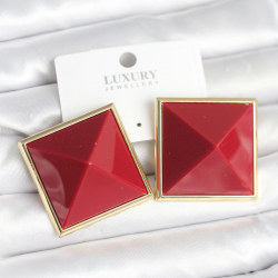 Mey İthalat® Pirinç Gold Renk Bordo Piramit Model Kadın Küpe